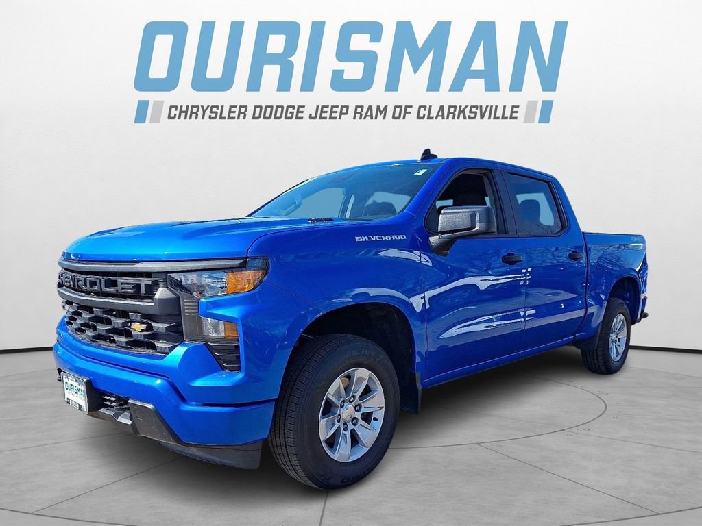 Used 2025 Chevrolet Silverado 1500 Custom w/ Turbomax Blackout Package image 3