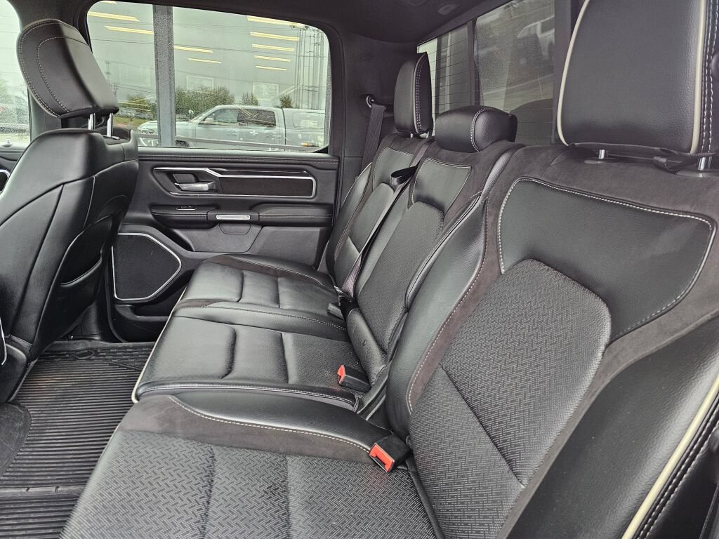 Used 2022 RAM 1500 Laramie RWD image 19