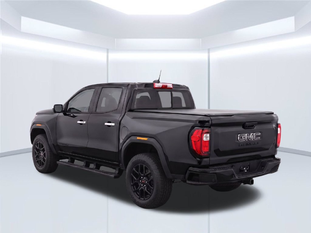 Used 2026 GMC Canyon Denali w/ LPO, Denali Black Edition AWD/4WD image 5