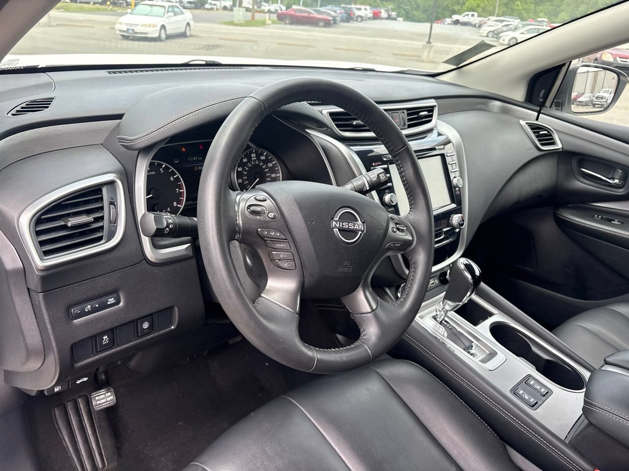 Used 2023 Nissan Murano SV w/ SV Midnight Edition Package AWD/4WD image 4
