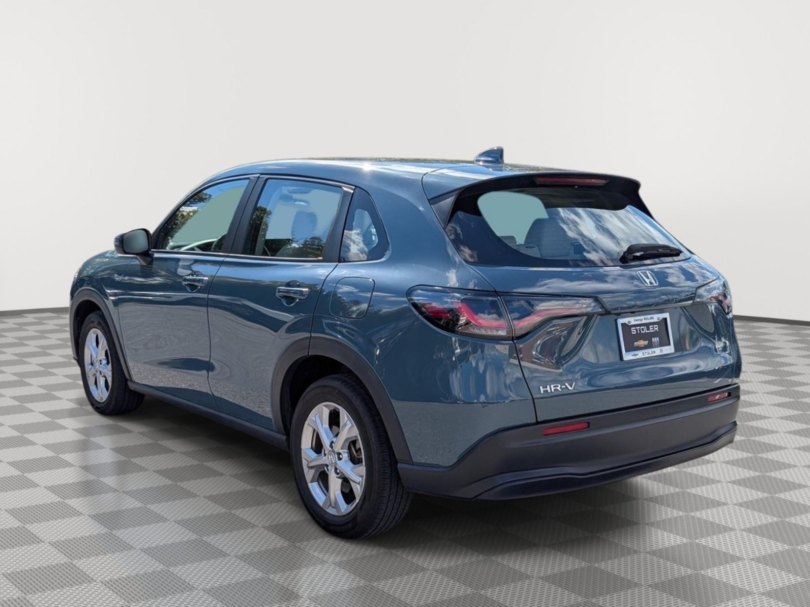Used 2025 Honda HR-V LX image 3