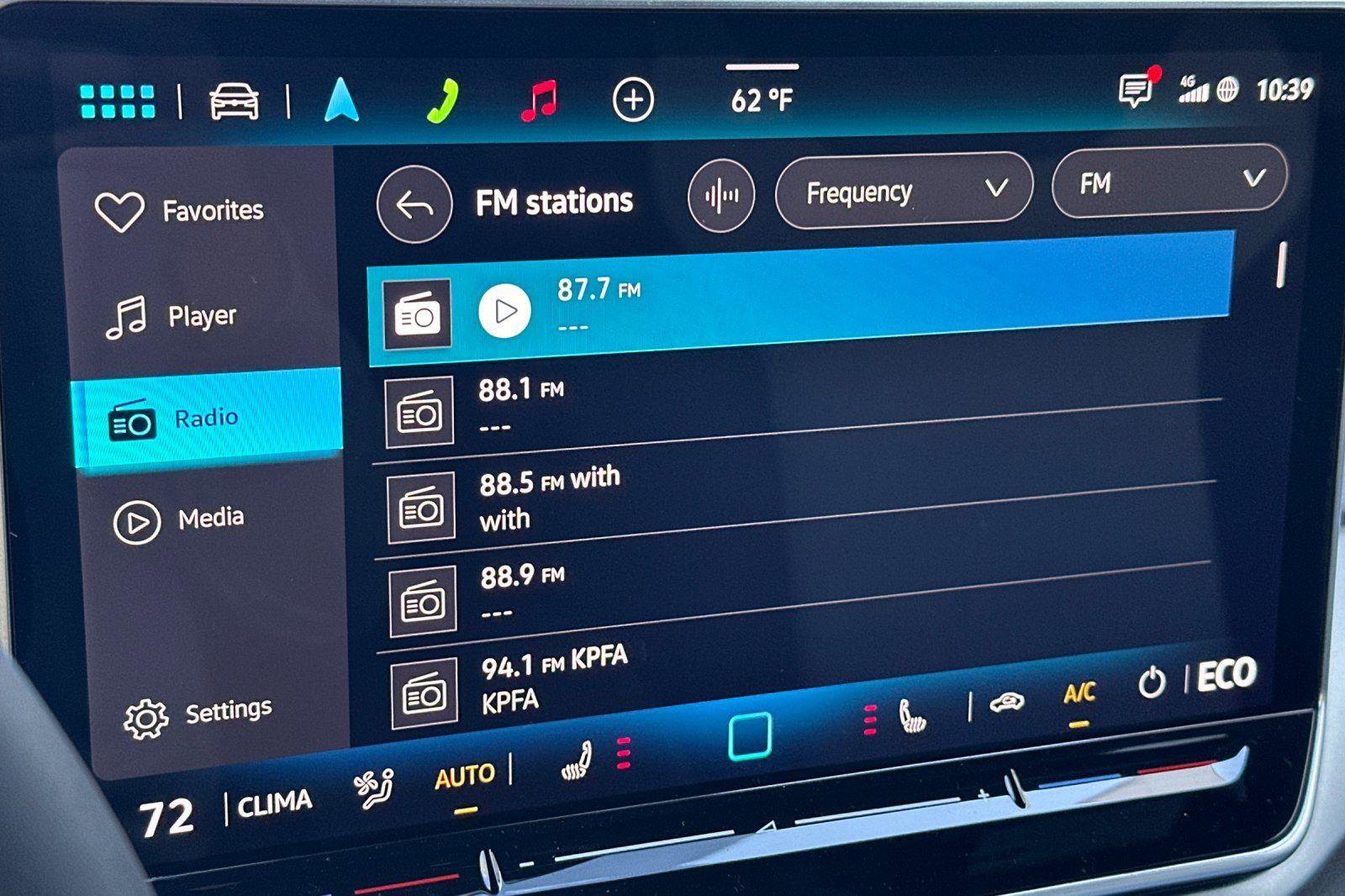 New 2025 Volkswagen ID.4 Pro image 17