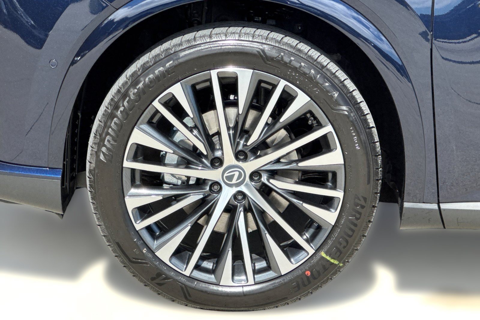 New 2026 Lexus RX 350 w/ Convenience Package AWD/4WD image 12