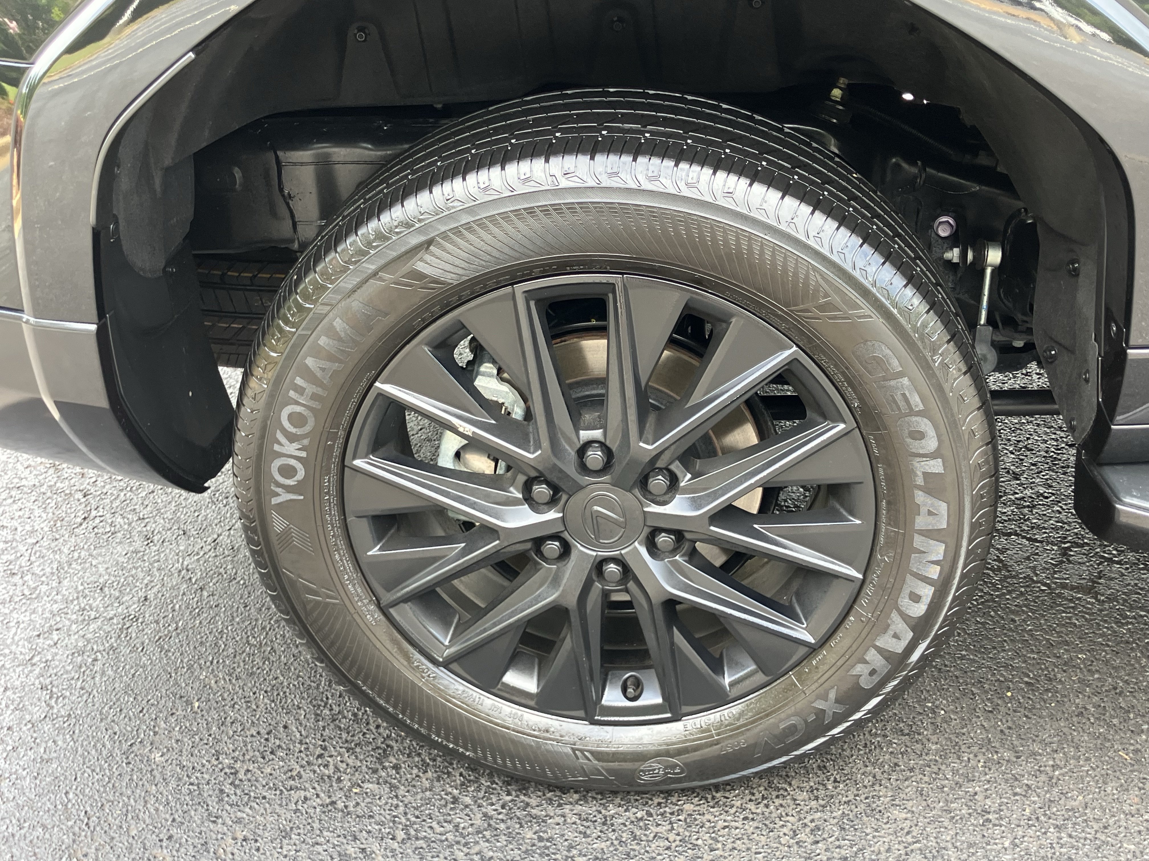 Used 2024 Lexus GX 550 w/ Cold Area Package AWD/4WD image 13