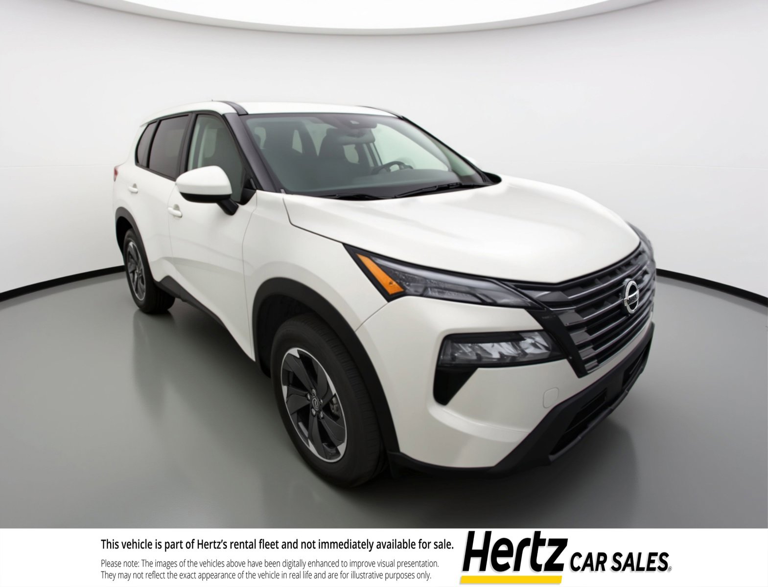 Used 2025 Nissan Rogue SV image 1