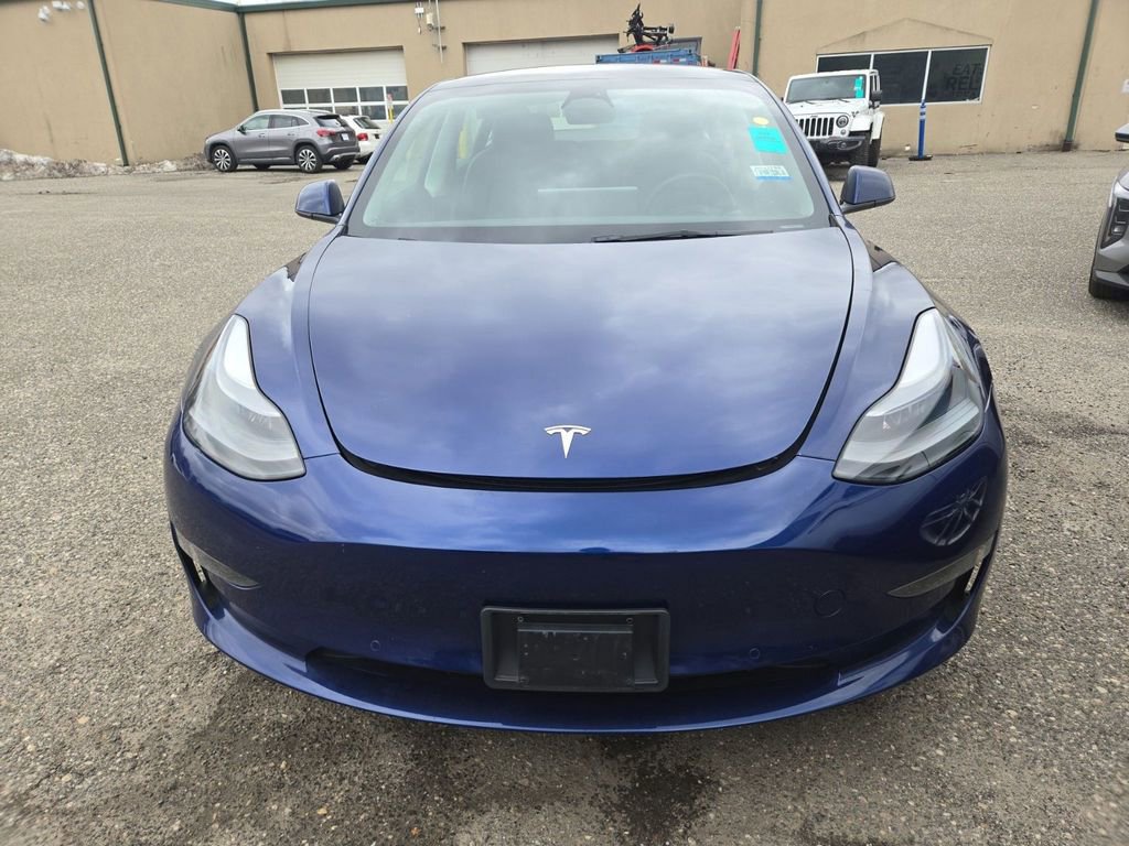 Used 2022 Tesla Model 3 image 2