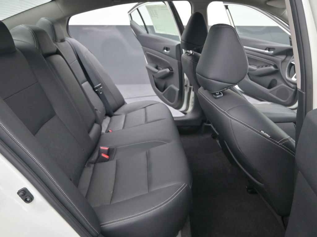 Used 2023 Nissan Altima 2.5 SL image 26