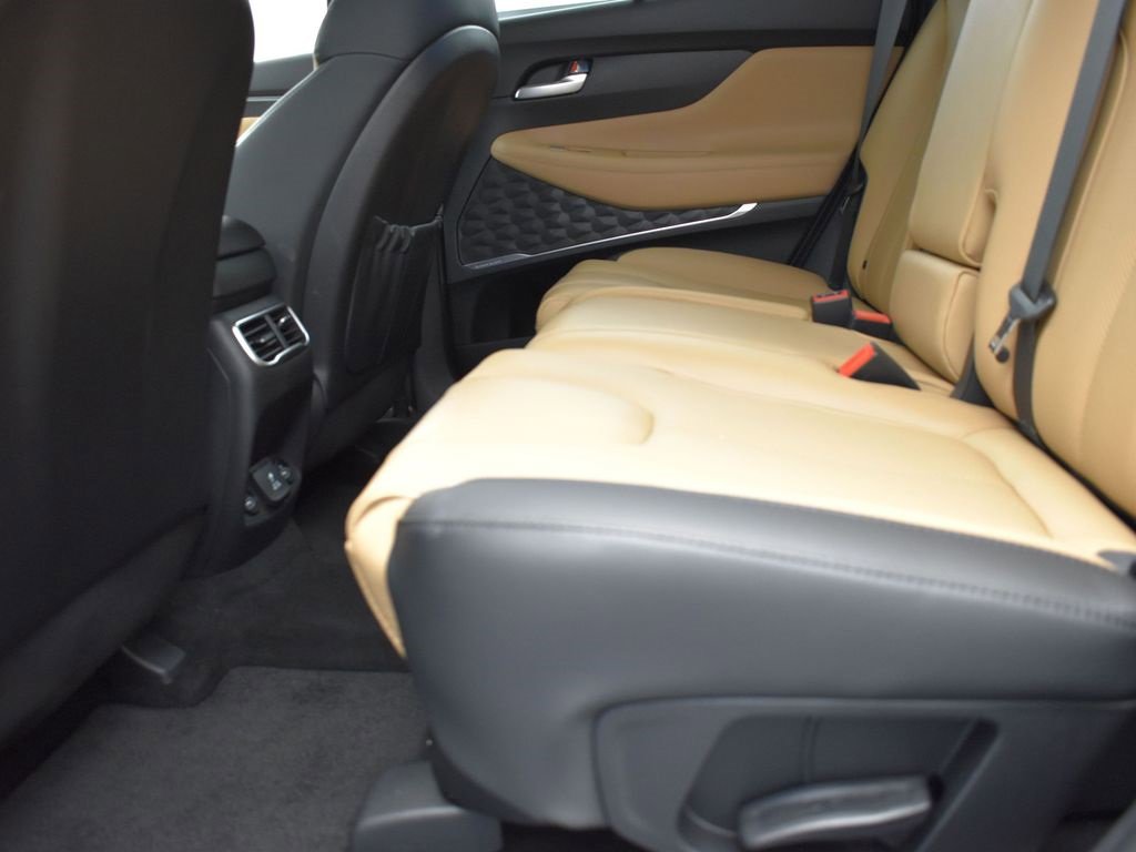 Used 2023 Hyundai Santa Fe Calligraphy image 16