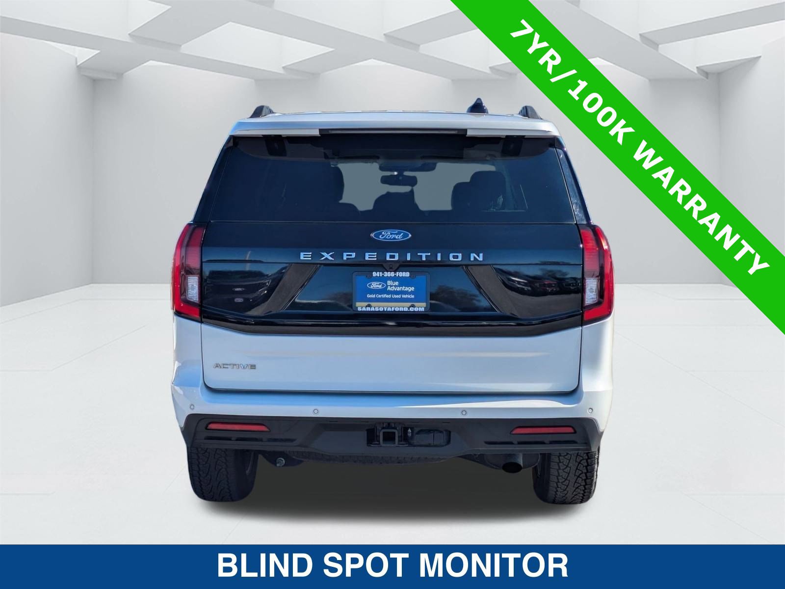 Certified 2025 Ford Expedition Active image 5