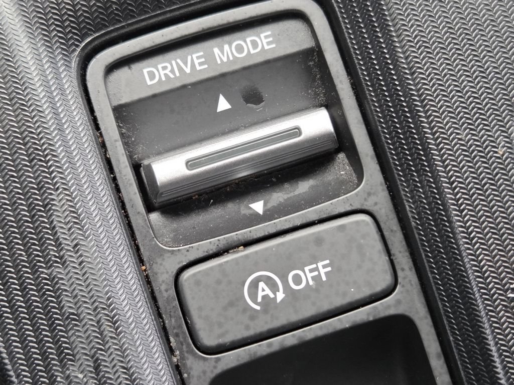 Used 2023 Honda Civic Touring image 8