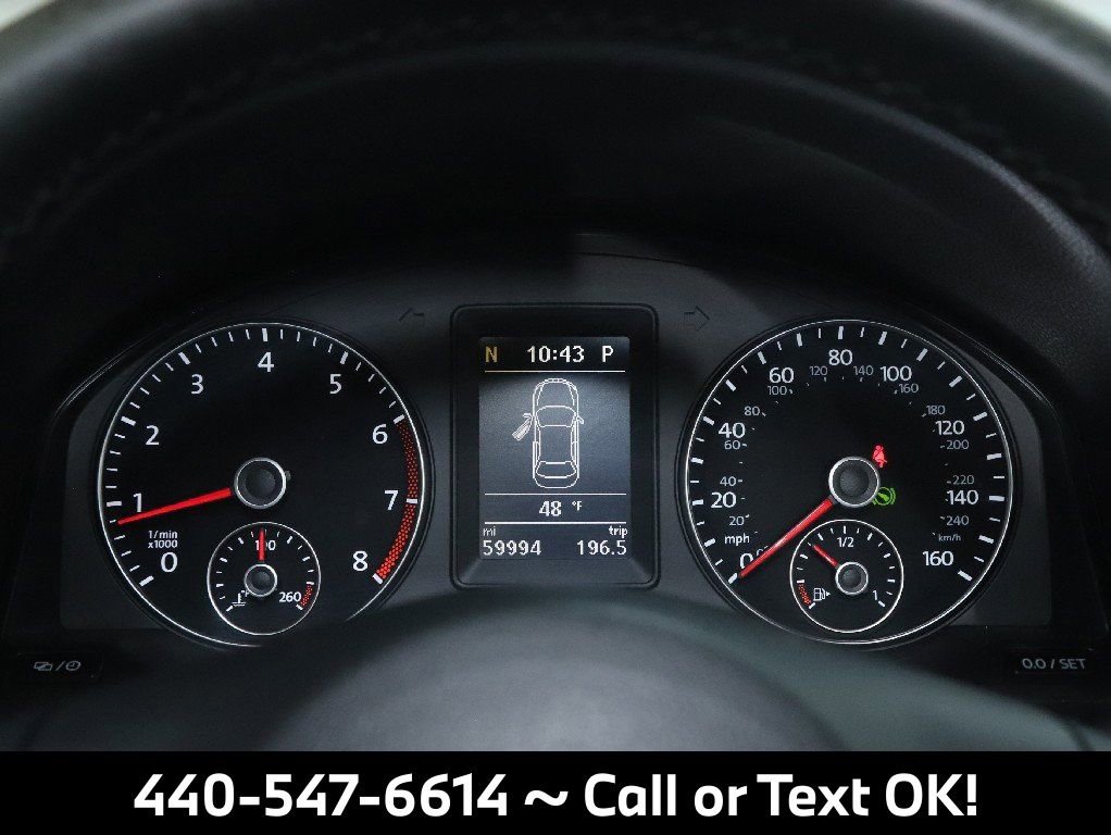 Used 2014 Volkswagen Eos Executive image 32