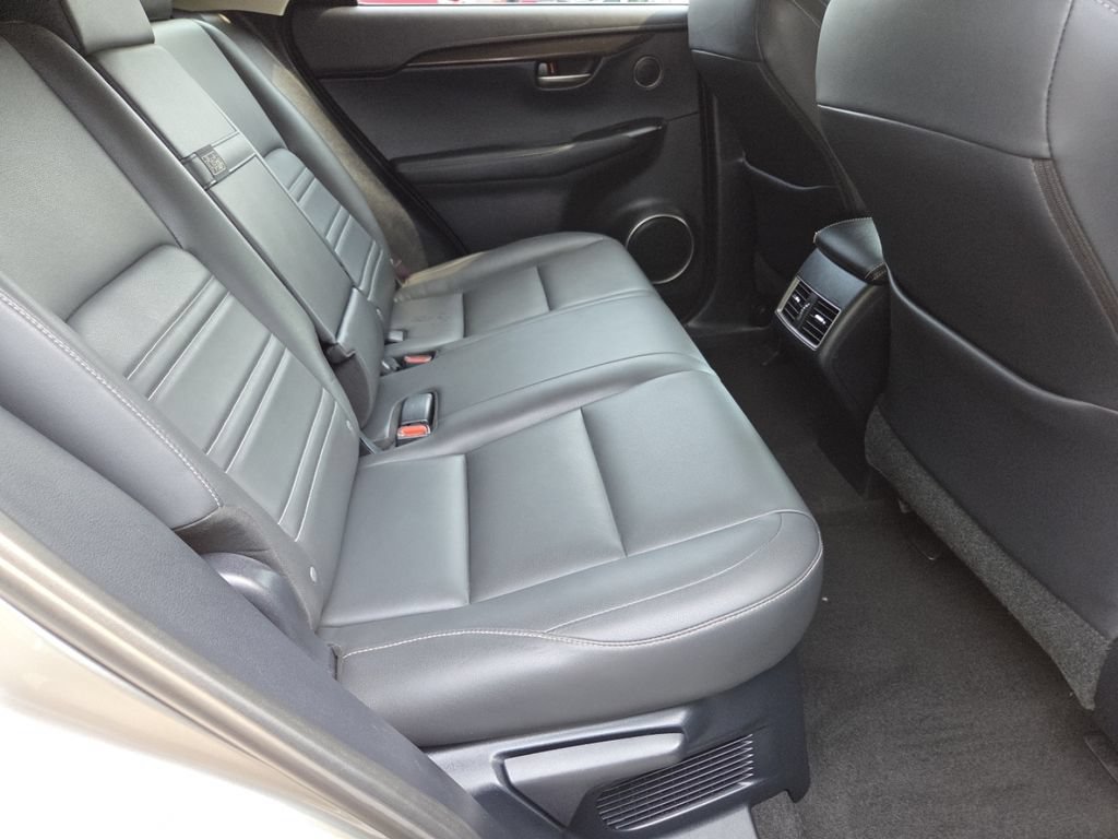 Used 2016 Lexus NX 200t FWD image 19