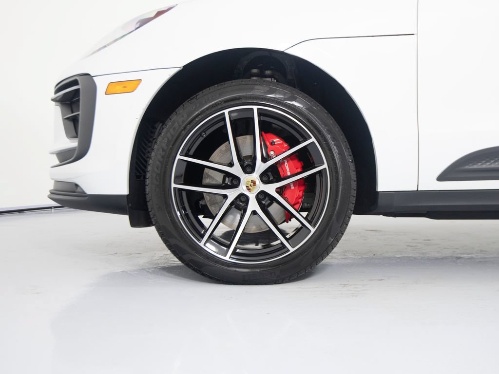 Certified 2026 Porsche Macan S AWD/4WD image 14