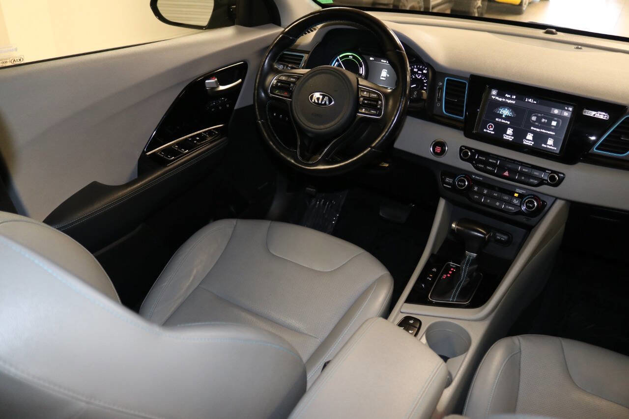 Used 2018 Kia Niro EX Premium image 15