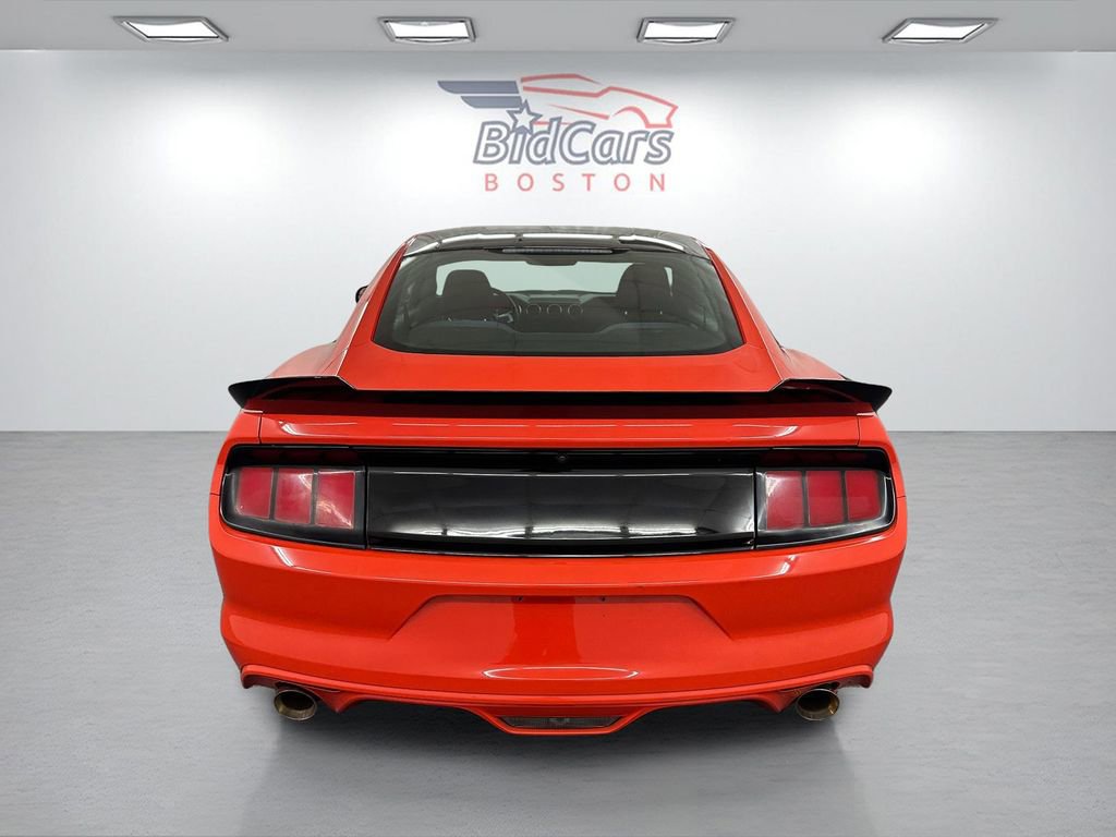 Used 2015 Ford Mustang Coupe RWD image 5