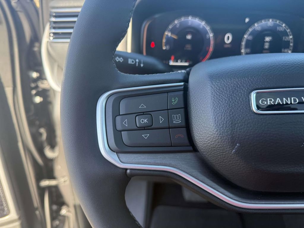 New 2026 Jeep Grand Wagoneer 4WD image 18