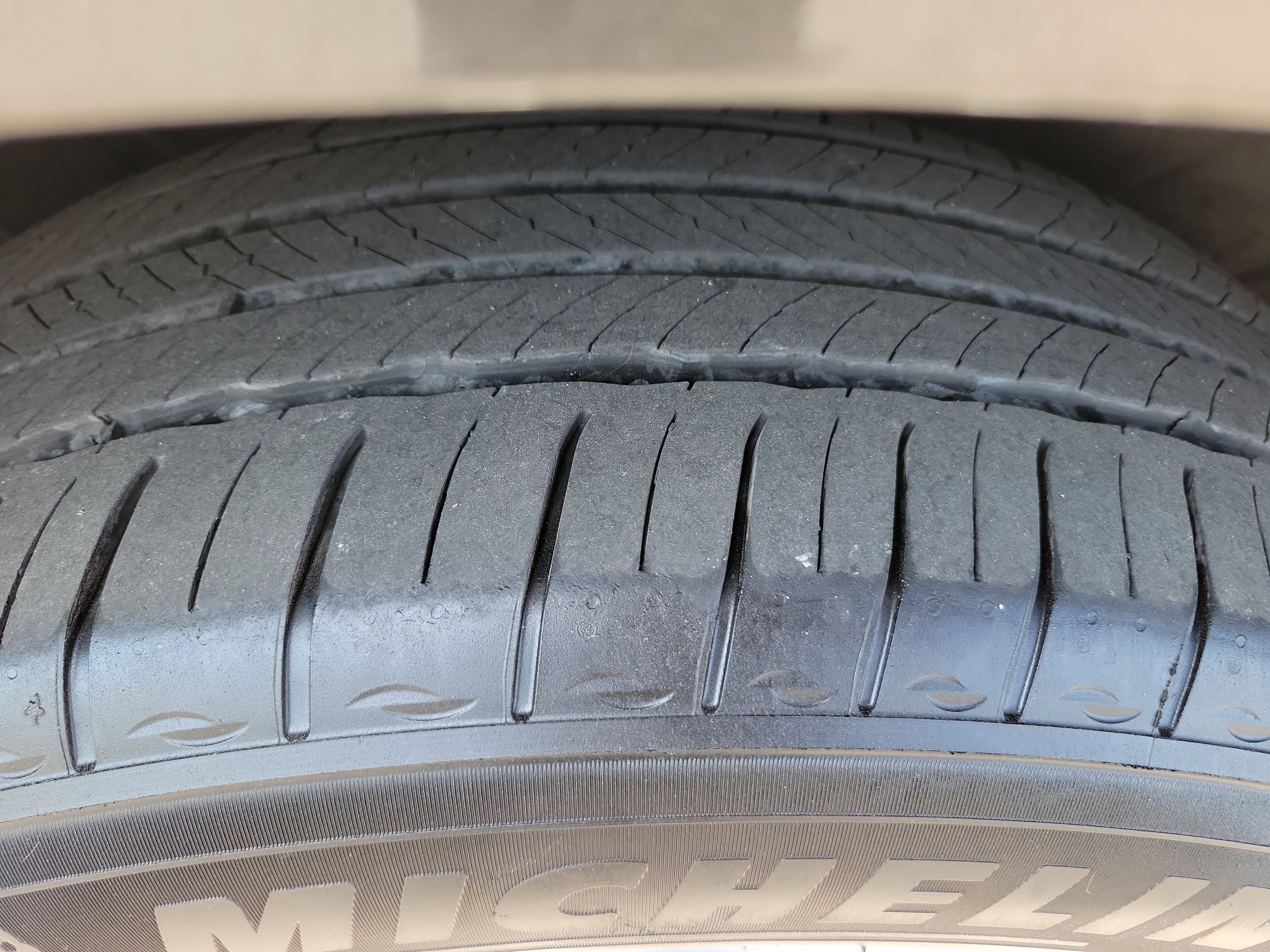 Used 2025 Genesis GV70 2.5T image 28