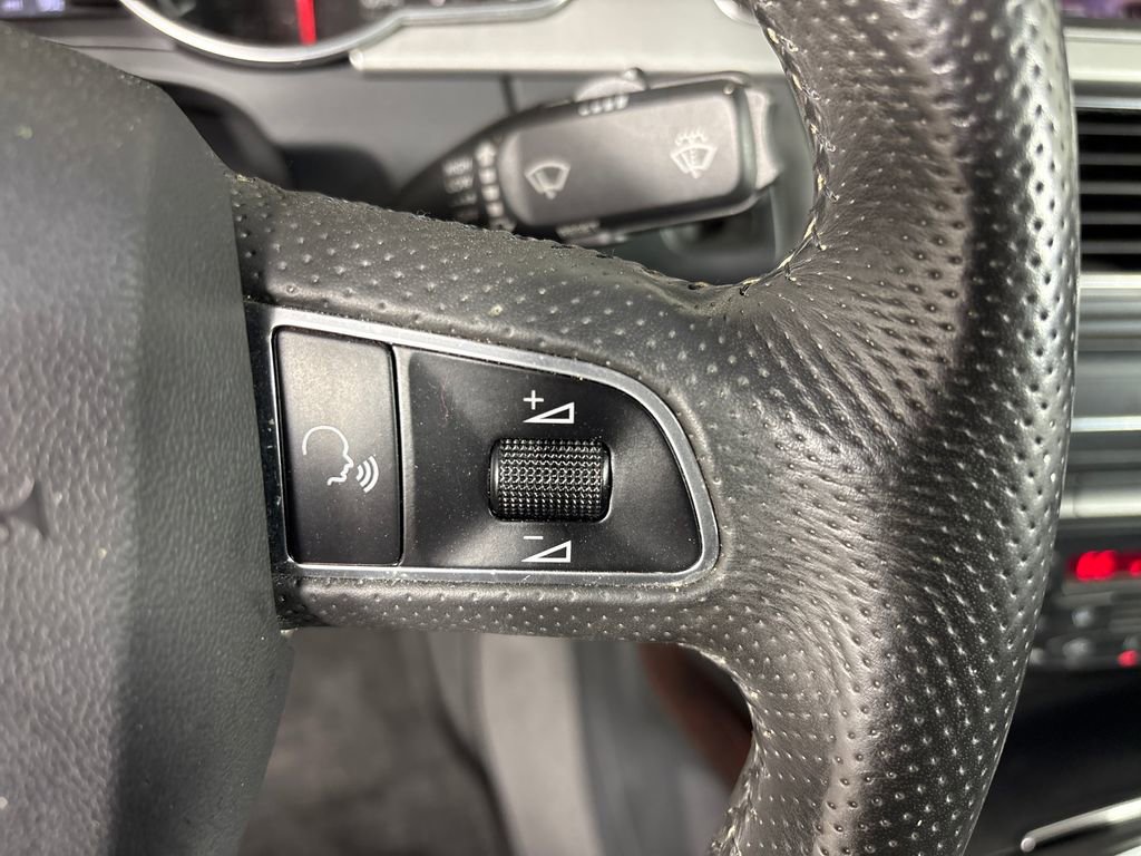 Used 2010 Audi A5 2.0T Prestige image 19