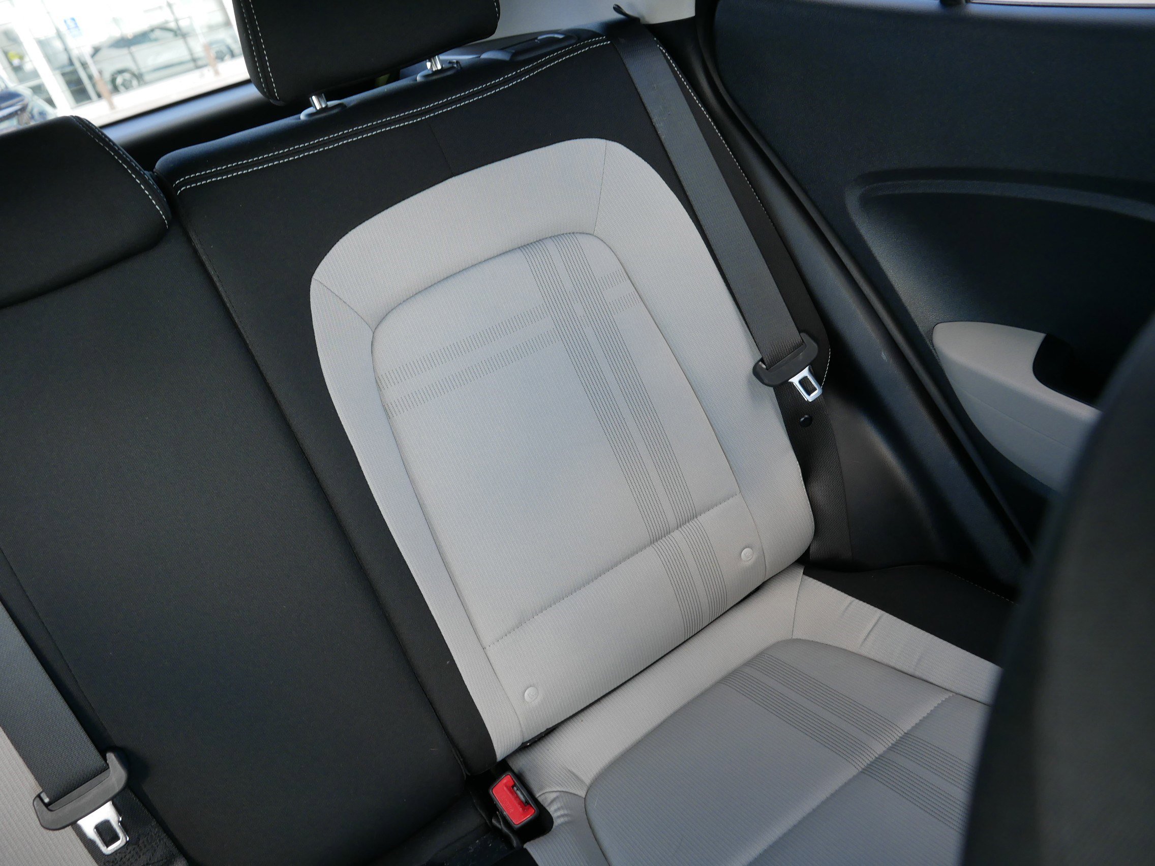 Certified 2023 Hyundai Venue SEL FWD image 14