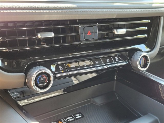 New 2026 Chevrolet Tahoe High Country w/ Sun And Tow Package image 19