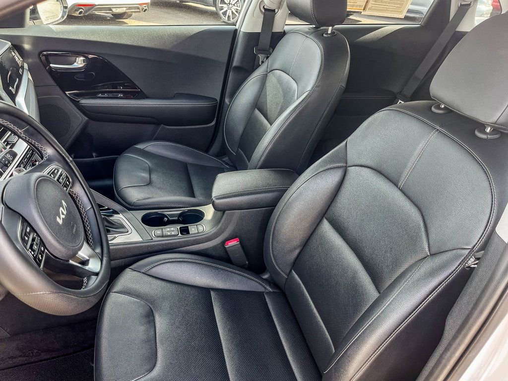 Used 2022 Kia Niro EX Premium image 51