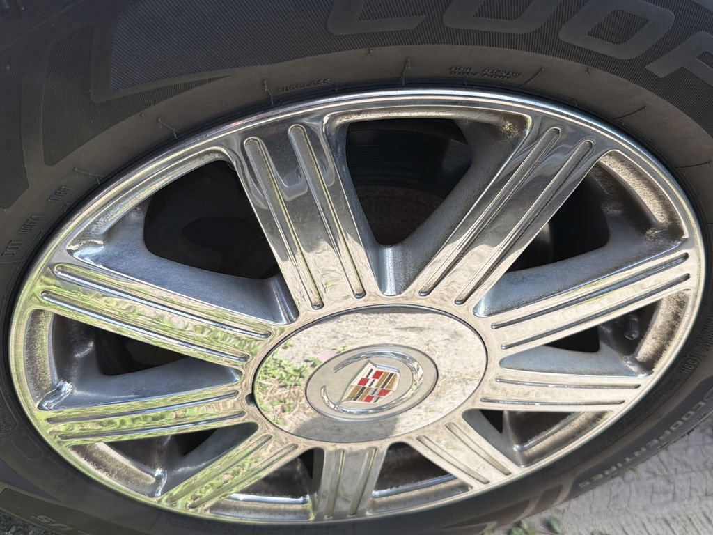 Used 2008 Cadillac DTS FWD image 5