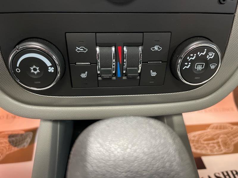 Used 2009 Chevrolet Impala SS w/ Convenience Package FWD image 37