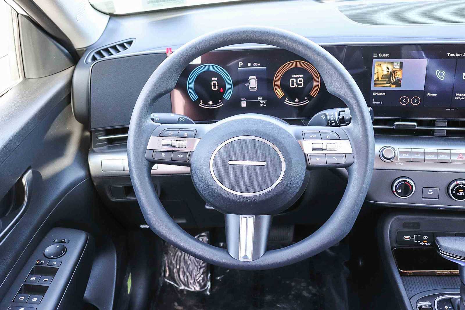 New 2026 Hyundai Kona SE FWD image 18
