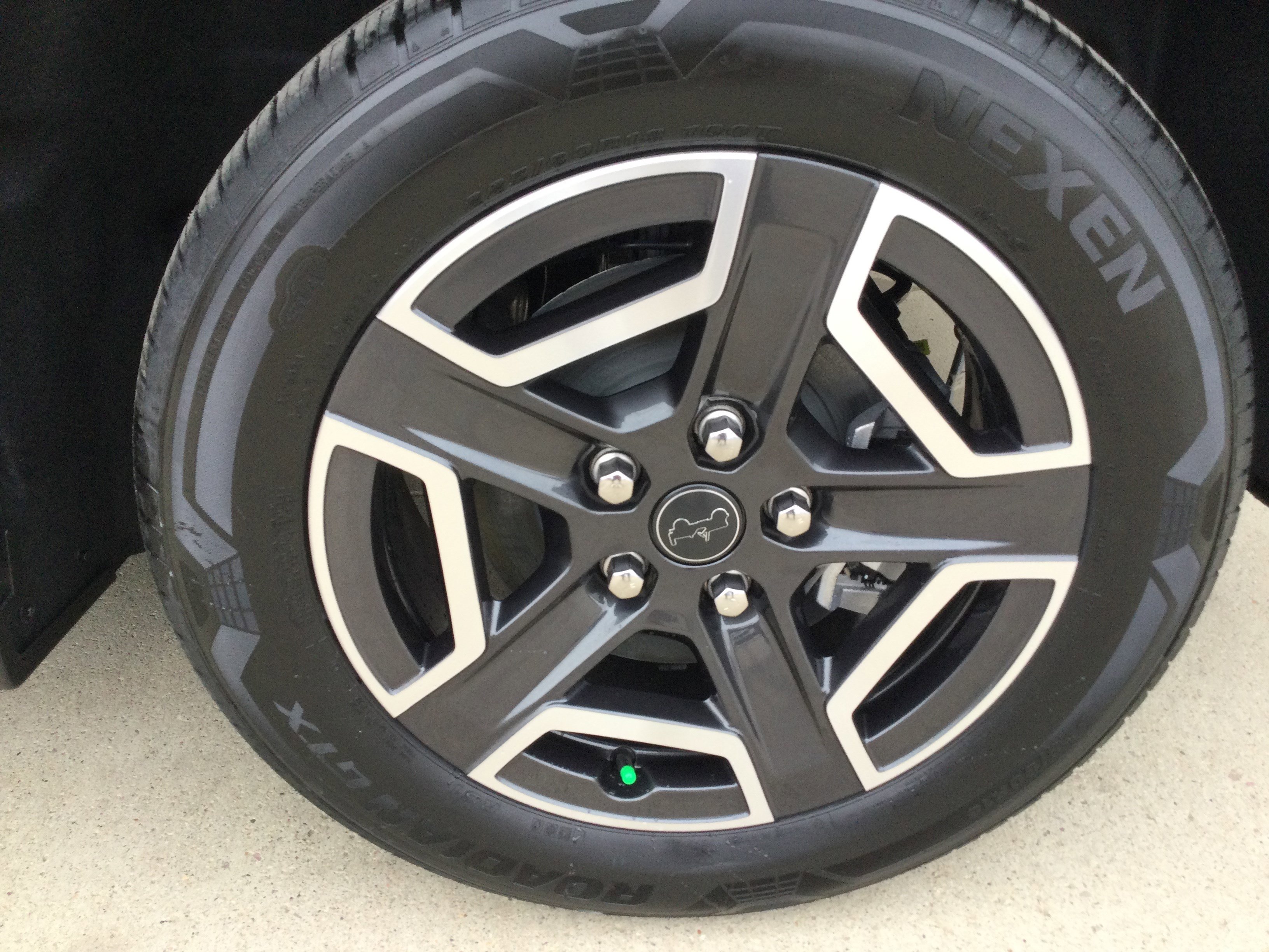 New 2026 Jeep Cherokee Laredo image 5