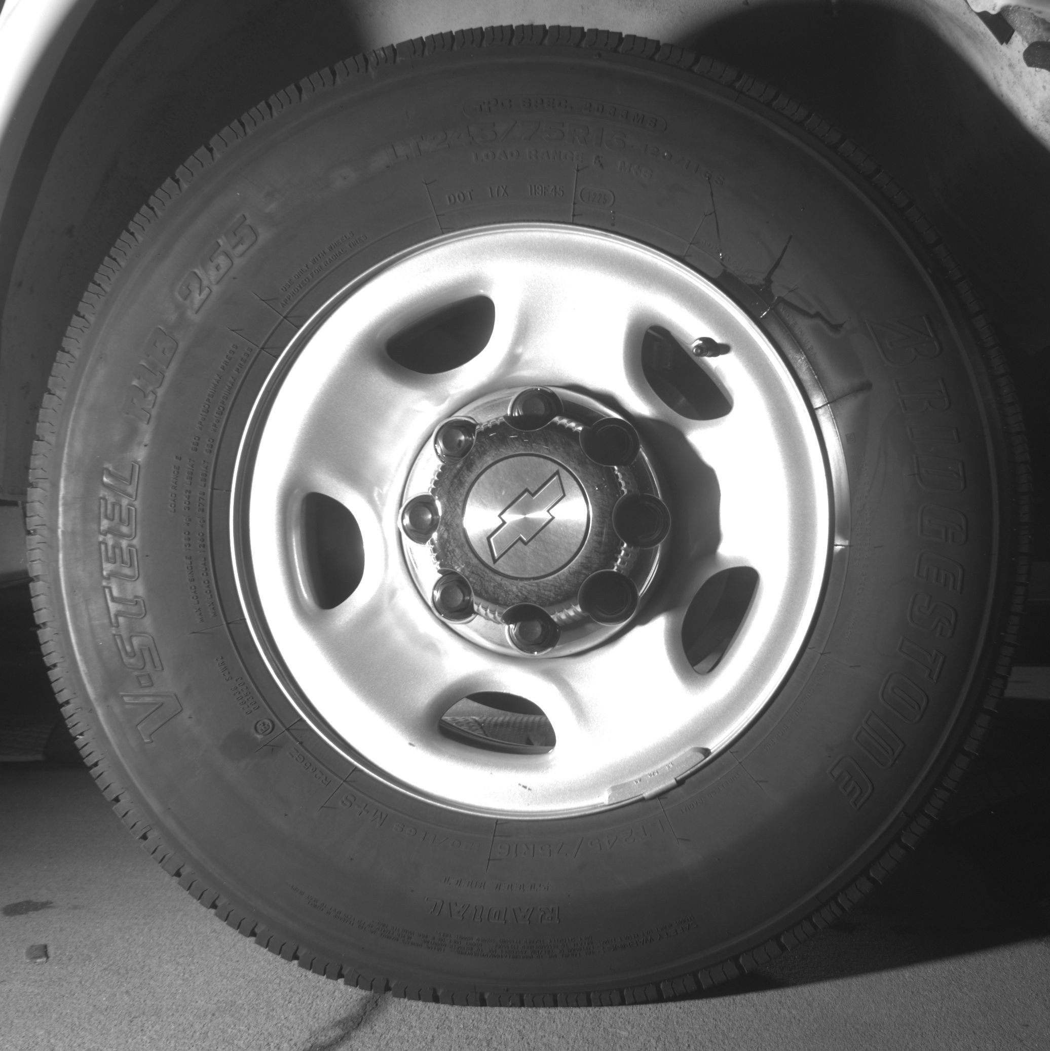 Used 2025 Chevrolet Express 3500 LT w/ LT Preferred Equipment Group image 13