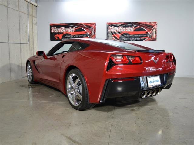Used 2015 Chevrolet Corvette Stingray Coupe w/ 2LT Preferred Equipment Group image 5