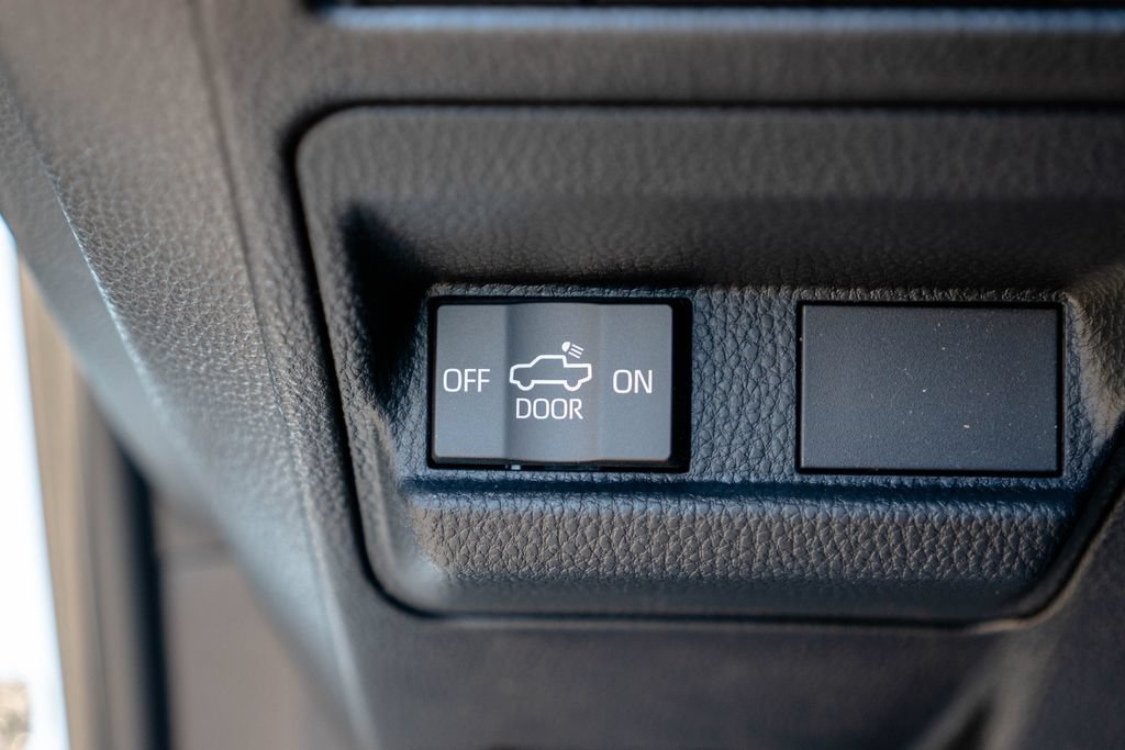 New 2026 Toyota Tacoma TRD Off-Road w/ TRD Off Road Premium Package AWD/4WD image 24