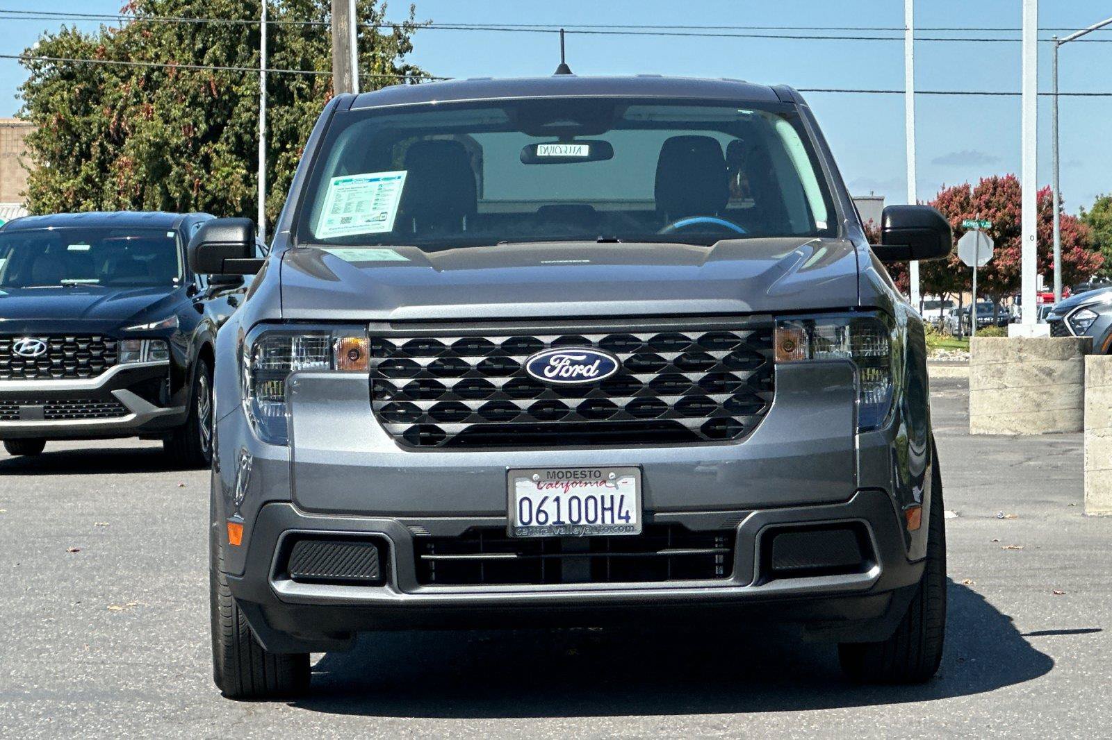 Used 2025 Ford Maverick XLT FWD image 8