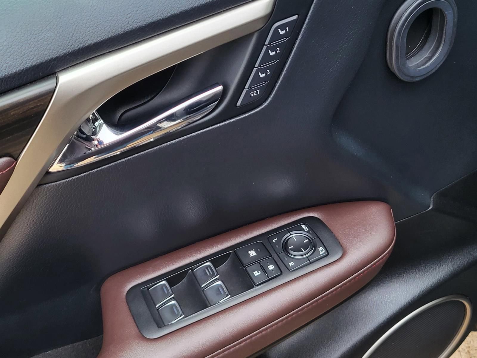 Used 2019 Lexus RX 350 AWD image 18