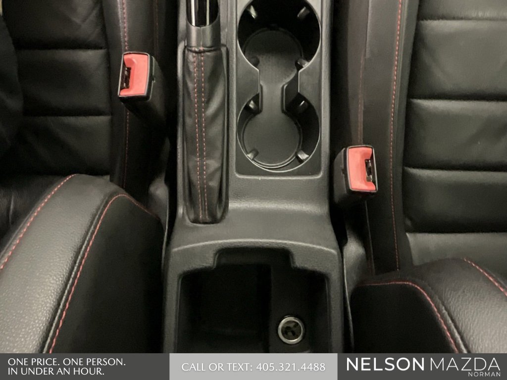 Used 2017 Volkswagen GTI SE image 36