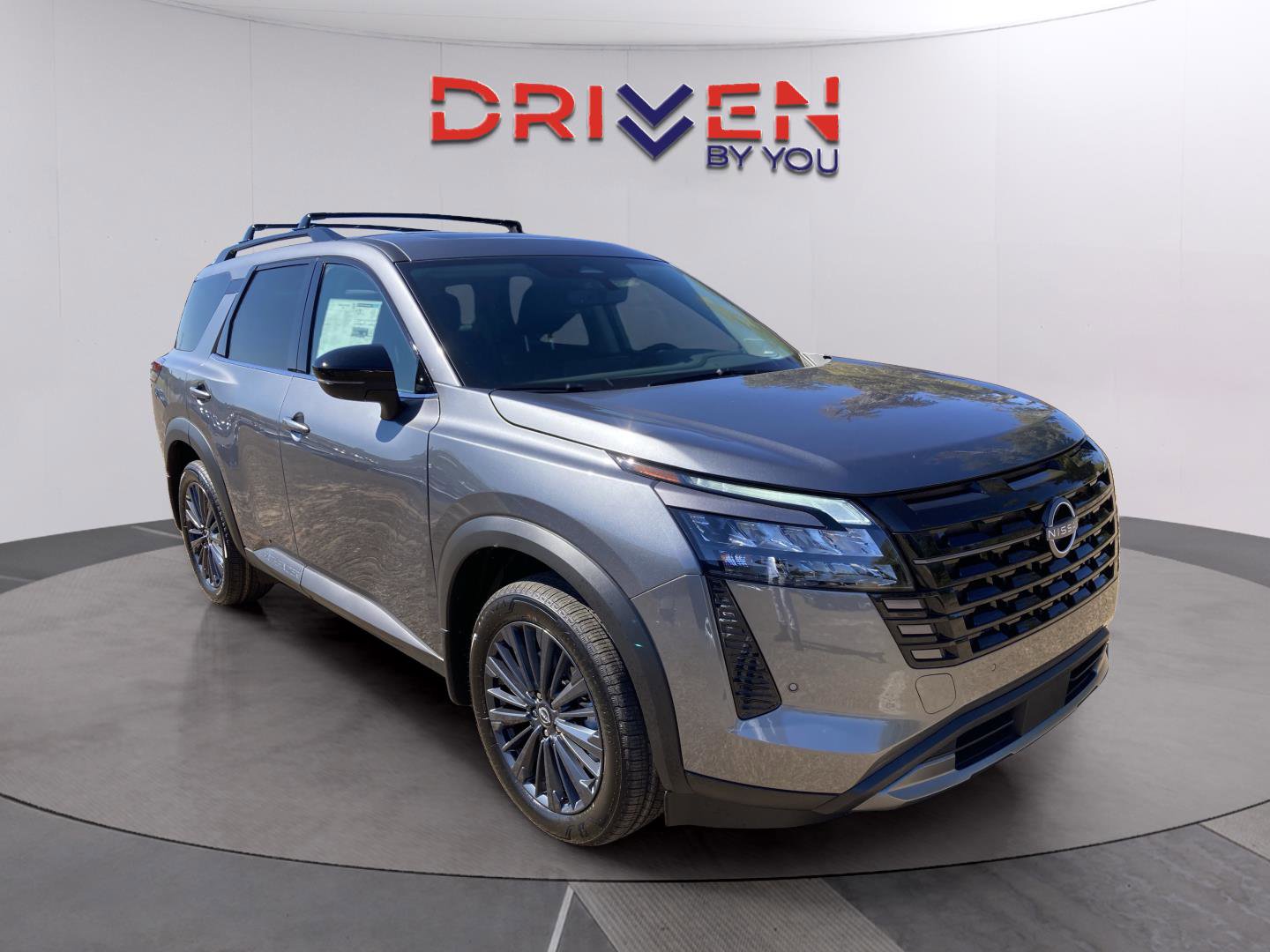 New 2026 Nissan Pathfinder SL w/ SL Premium Package image 6