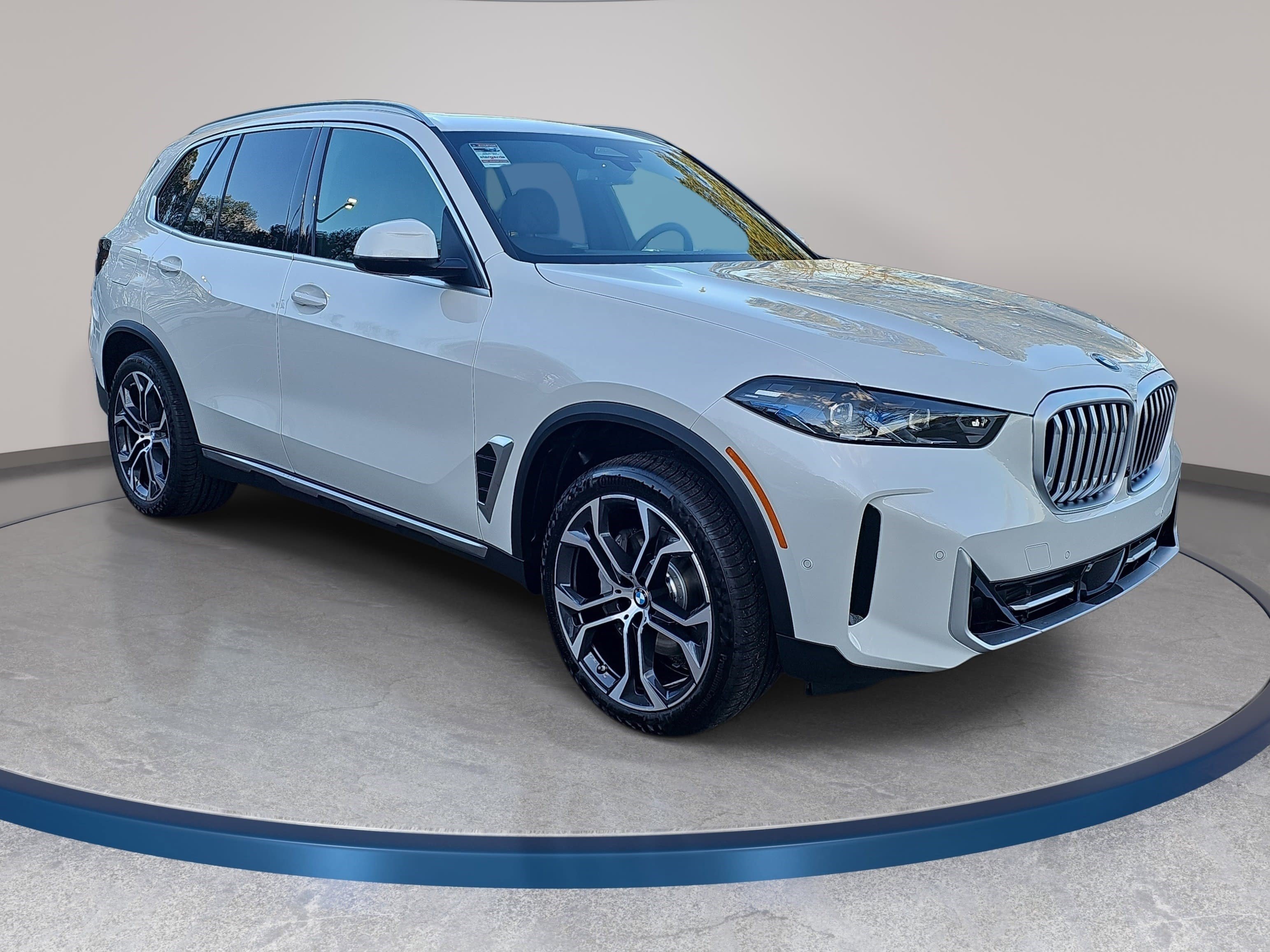 New 2026 BMW X5 xDrive40i w/ Climate Comfort Package AWD/4WD image 3