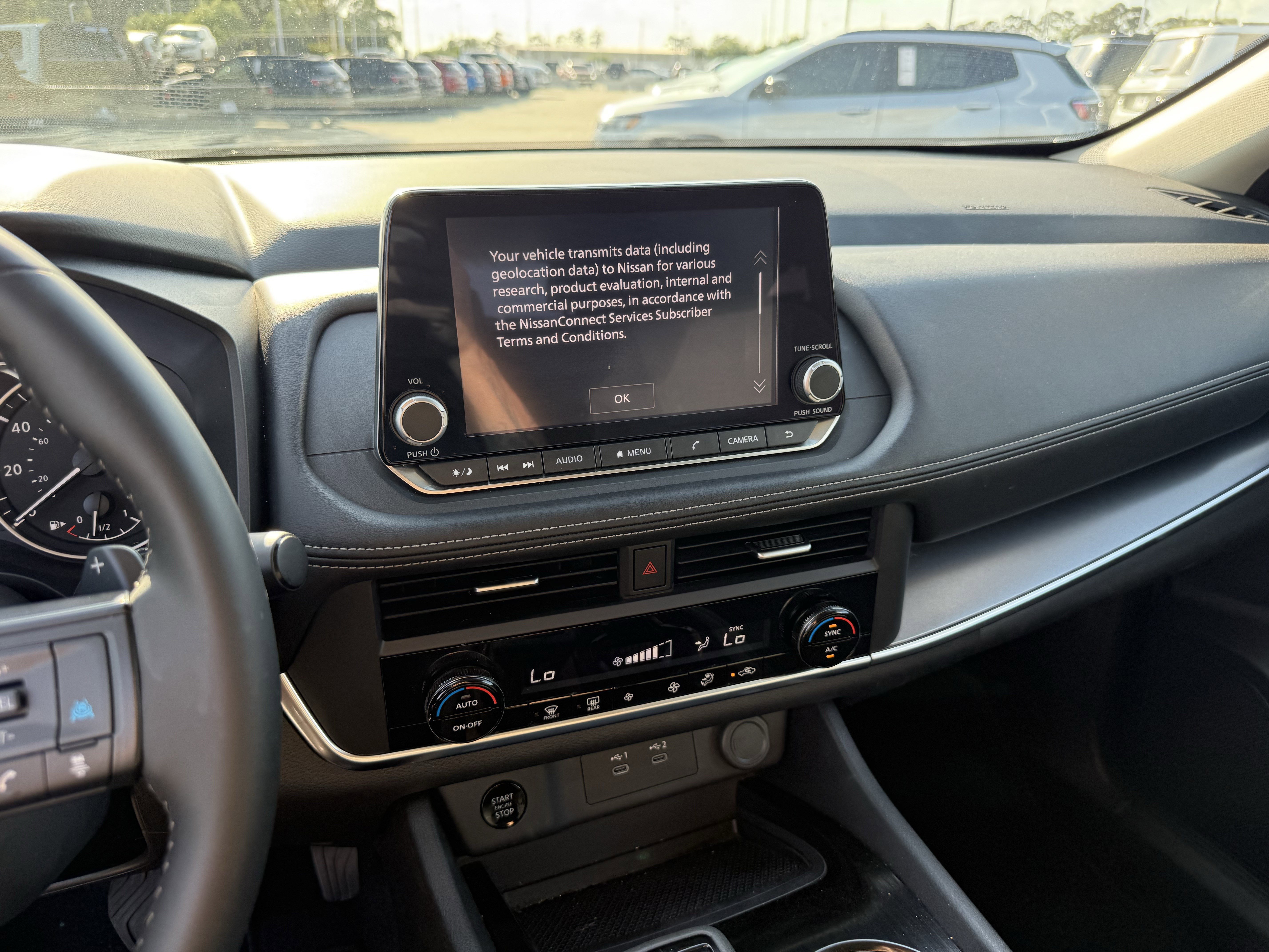 Used 2025 Nissan Rogue SV AWD/4WD image 20