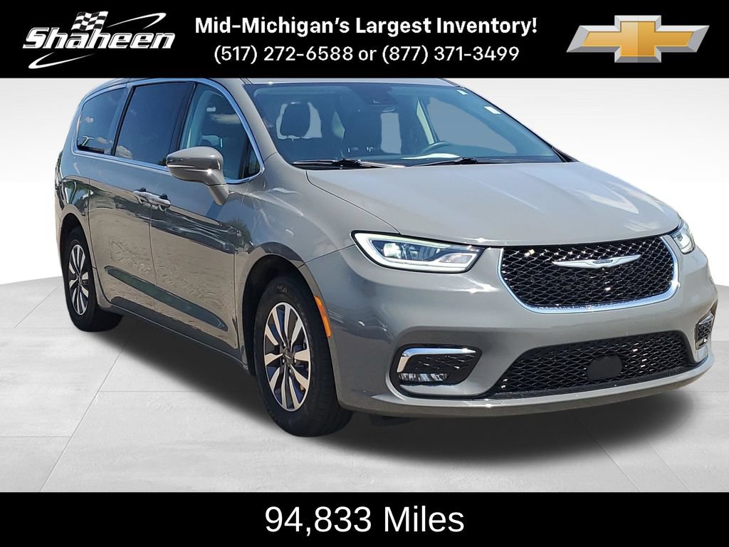 Used 2022 Chrysler Pacifica Touring-L FWD video 2