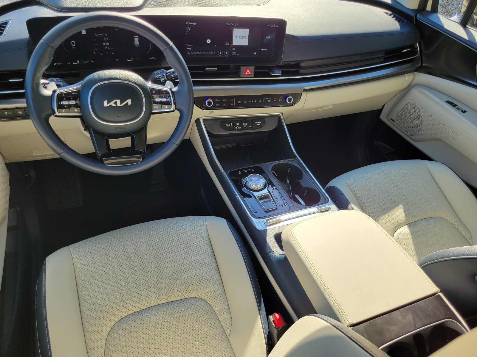 Certified 2025 Kia Carnival SX Prestige FWD image 28