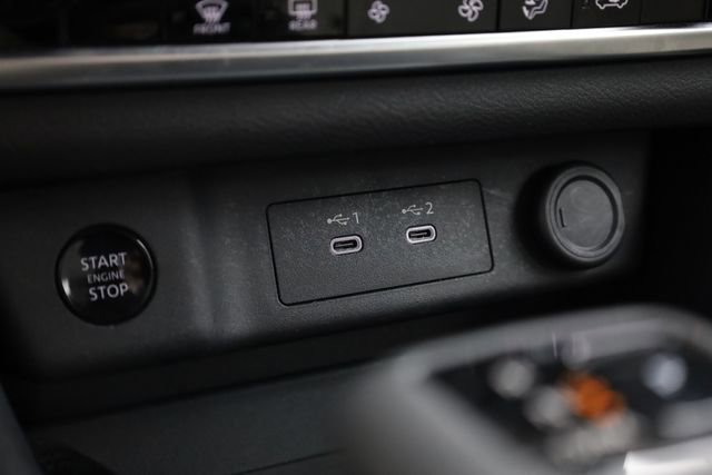 Used 2025 Nissan Rogue SV image 20