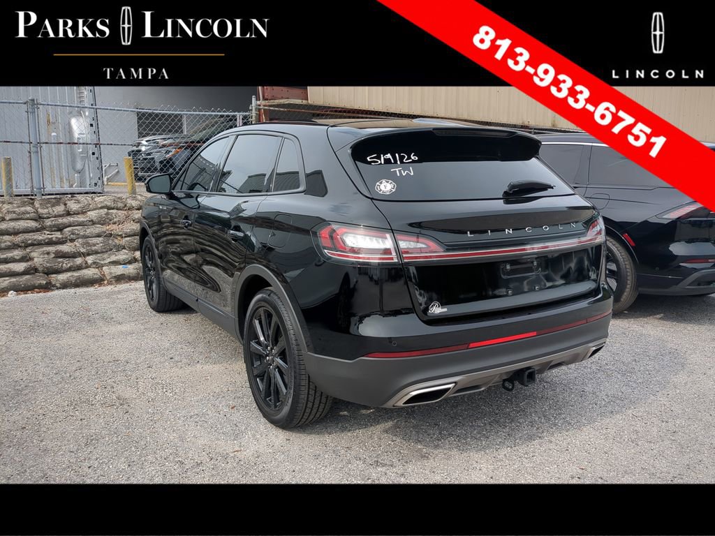 Used 2023 Lincoln Nautilus Reserve w/ Monochromatic Package FWD image 6