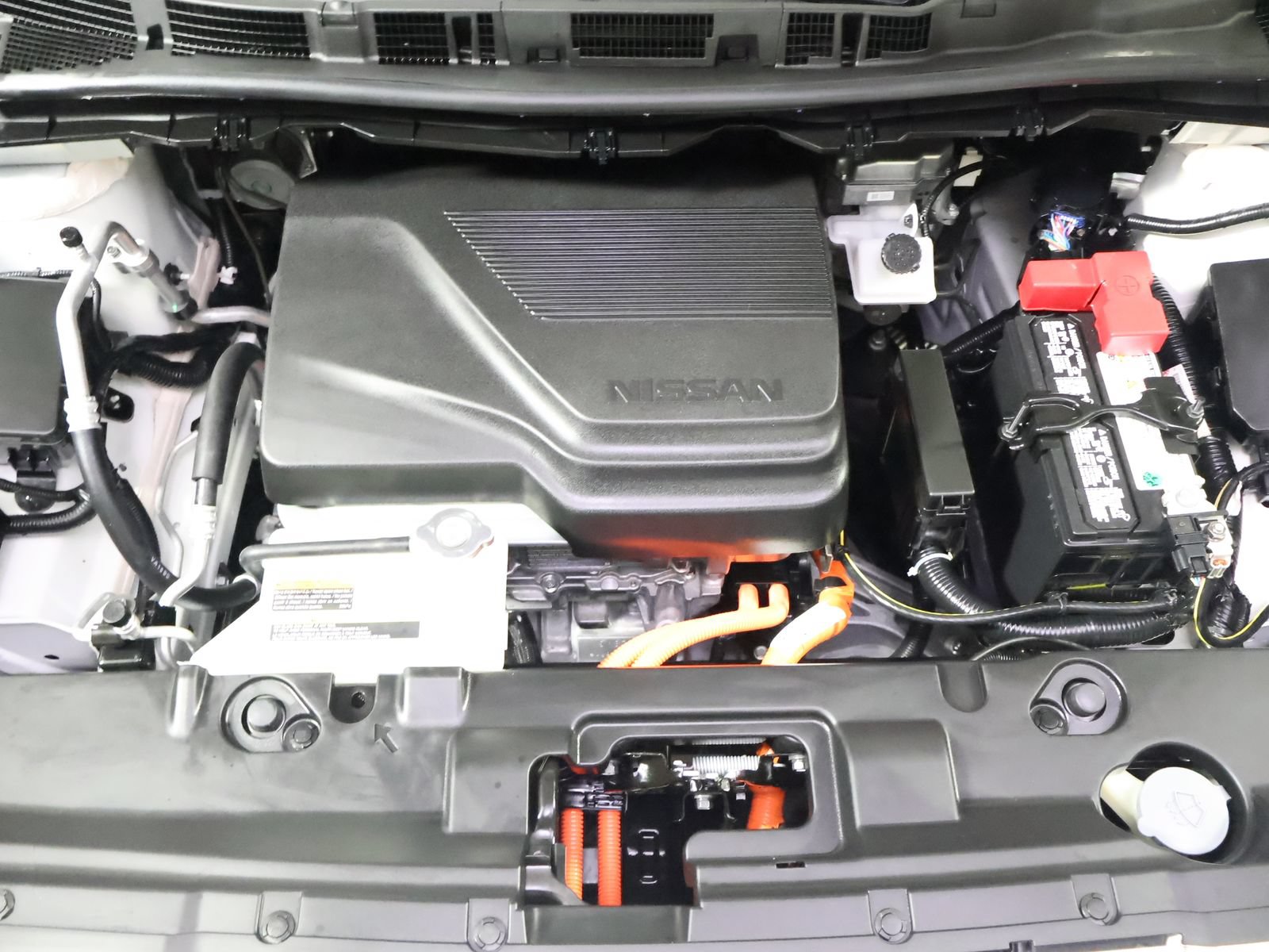 Used 2025 Nissan Leaf S FWD image 22