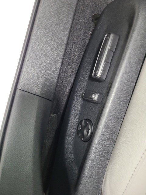 Used 2020 Honda Accord EX-L image 19