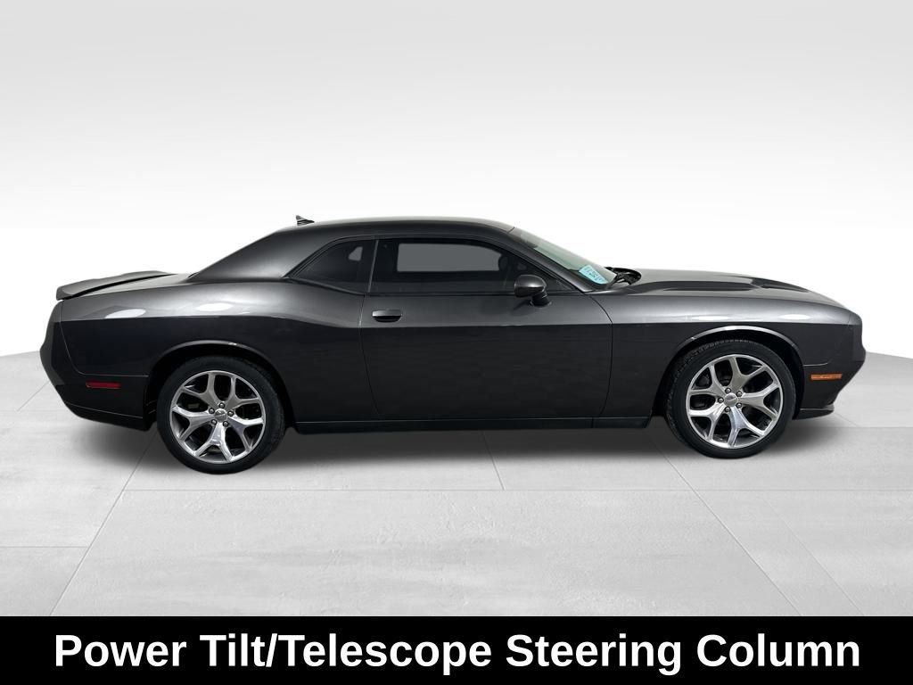 Used 2016 Dodge Challenger SXT Plus image 11