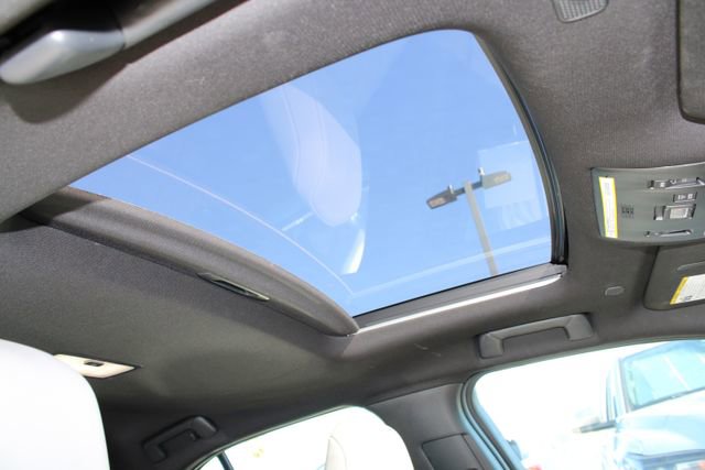 Certified 2025 Lexus UX 300h 300h image 6