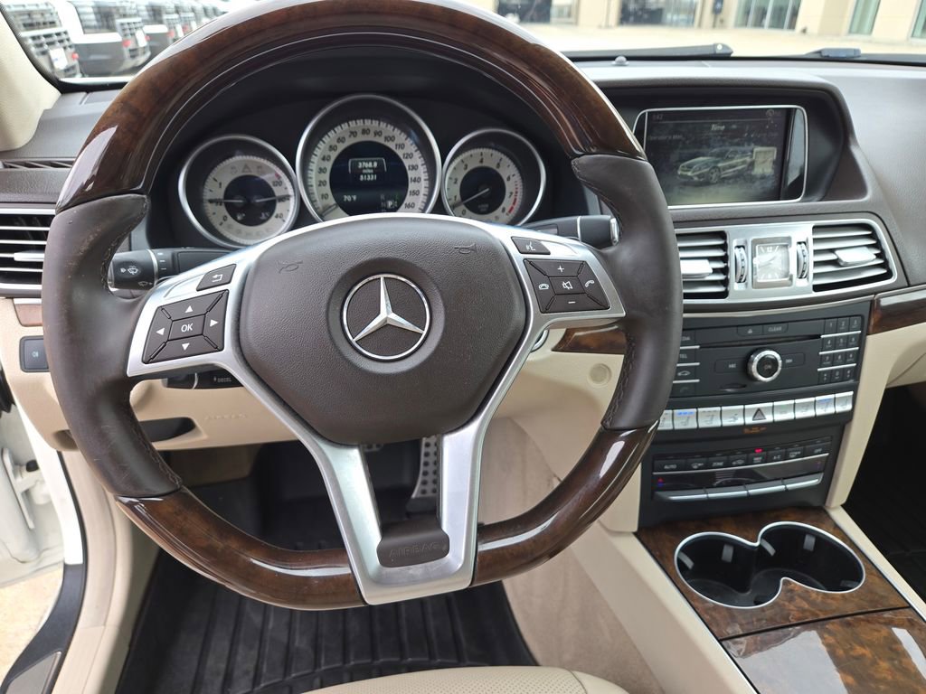 Used 2017 Mercedes-Benz E 400 E 400 w/ Premium 2 Package image 10