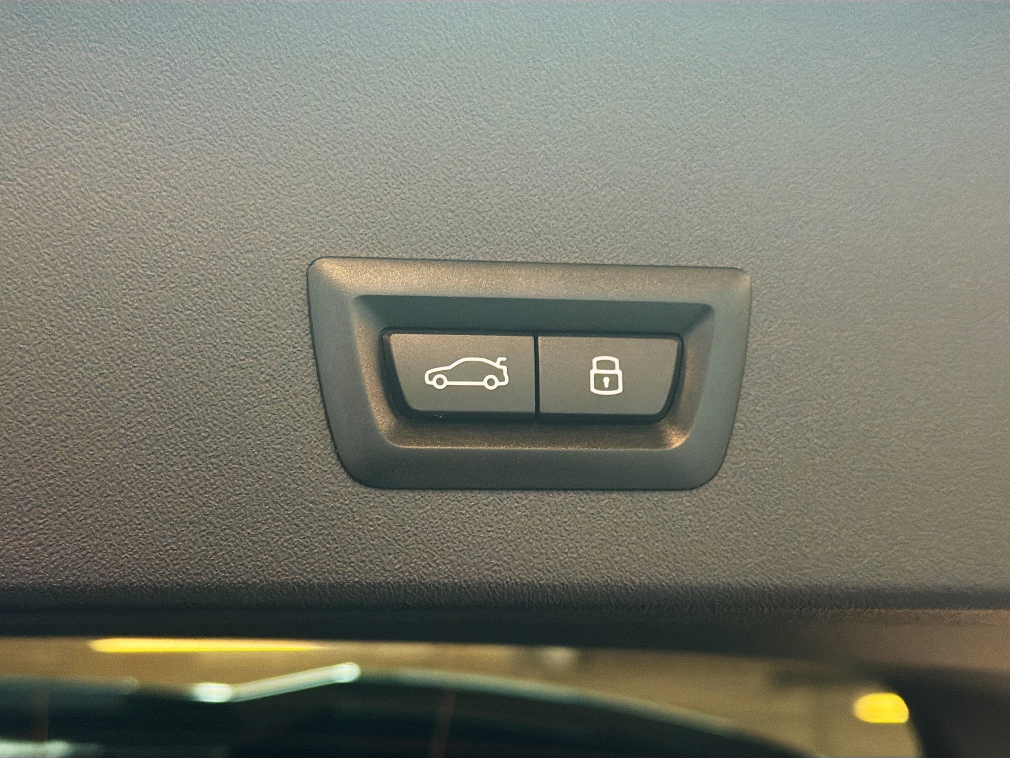 Used 2025 BMW X3 xDrive30i image 31