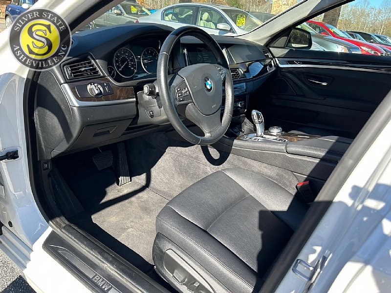 Used 2014 BMW 528i Sedan image 11