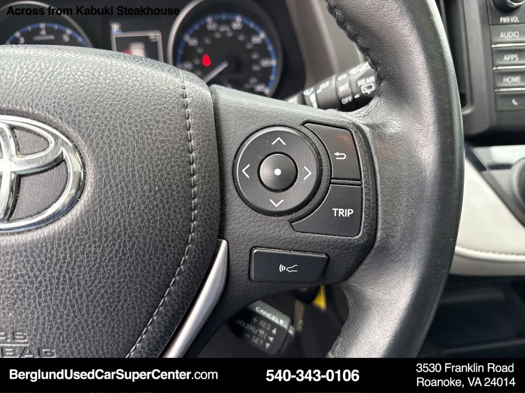 Used 2017 Toyota RAV4 XLE image 19